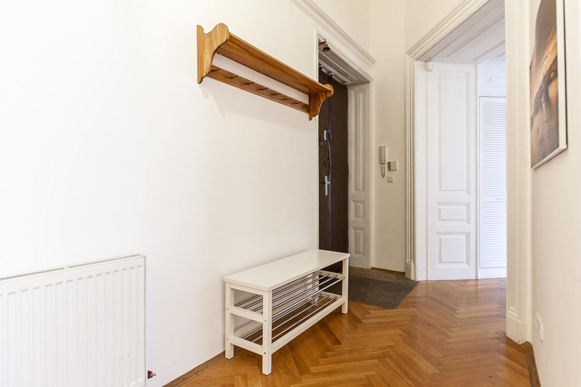 Royal Apartment By Charles Bridge View Of Saint Nicholas Church Praga Exterior foto