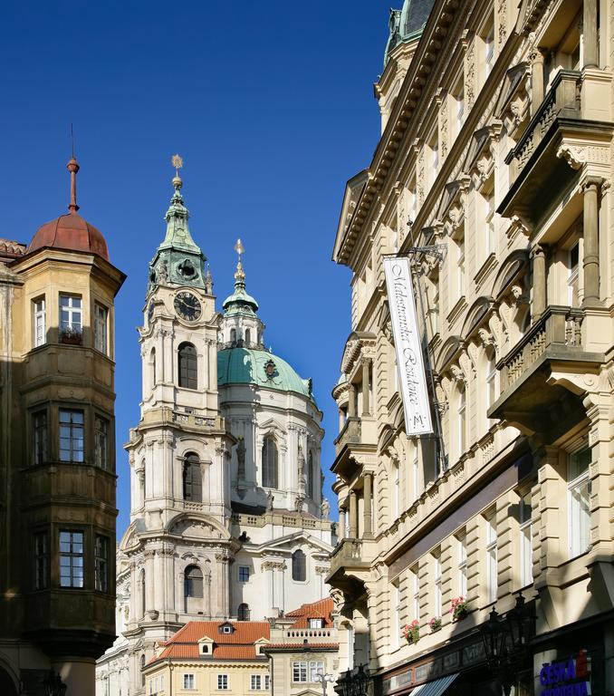 Royal Apartment By Charles Bridge View Of Saint Nicholas Church Praga Cameră foto